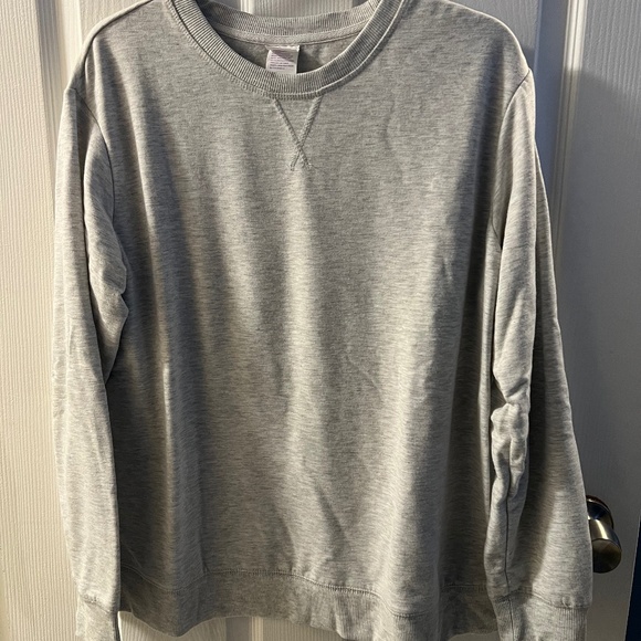 Target Crew Neck - Picture 1 of 1